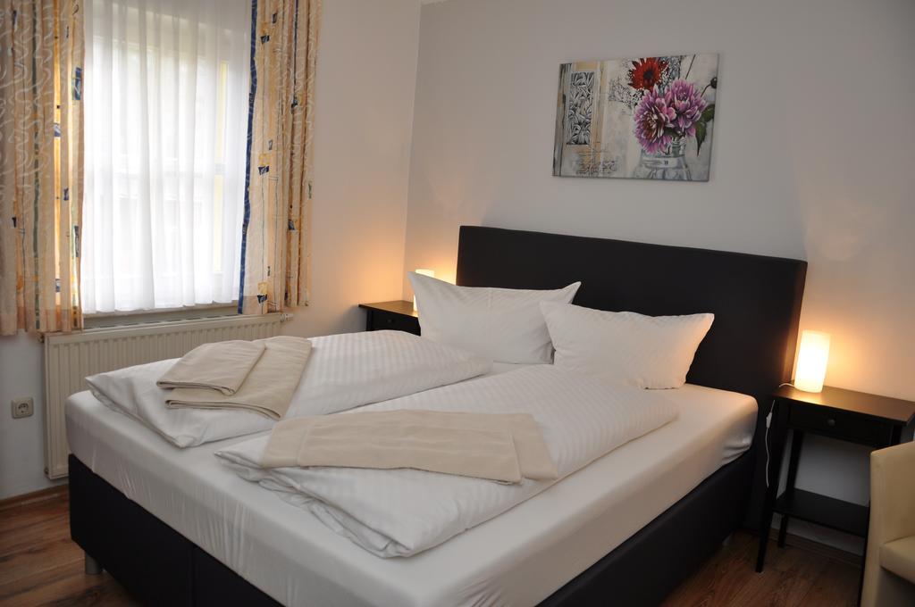 Hotel Wolke Meiningen Room photo
